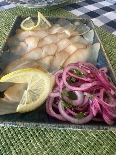 Butterfish pe Pat de Salata cu Ceapa